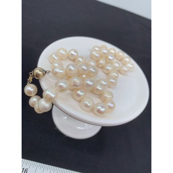 Pearl Necklace 18" 925 Ball Clasp Knotted 8.8mm Pearls - Picture 2 of 7